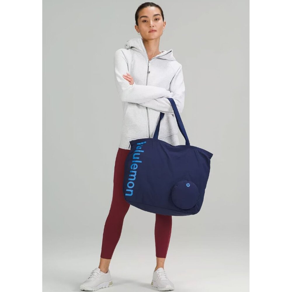 Lululemon Packable Large Tote 30L Night Sea Blue OS - Picture 2 of 16